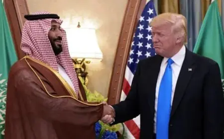 في زيارة تاريخية.. وصول الرئيس الأمريكي إلى الرياض