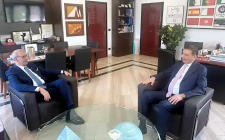 وزير الزراعة يناقش مع مدير معهد سيام باري في إيطاليا تعزيز التعاون في مجال البحث العلمي