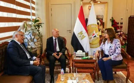وزيرة التنمية المحلية تستعرض جهود استعادة الجمالية والحضارة لعدد من شوارع مصر الجديدة