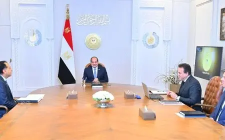 الرئيس السيسي يوجه بتحسين ظروف العاملين في القطاع الصحي وتعزيز مشاركتهم في البرامج التدريبية