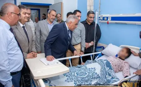 رئيس جامعة طنطا يزور طالبات كلية علوم الرياضة للاطمئنان على صحتهن