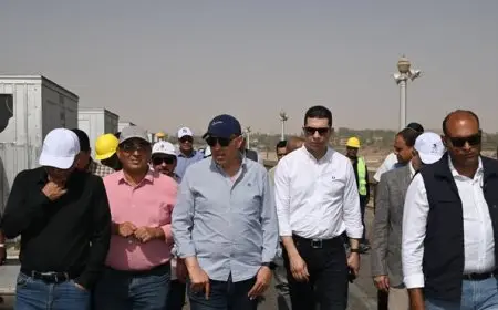وزير الري يقوم بزيارة ميدانية لمتابعة أعمال الصيانة الدورية في خزان أسوان لتعزيز كفاءته