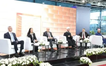 الأوقاف تطلق كتابًا يوضح مناسك الحج وتوزع 25 ألف نسخة على زوار الكعبة الشريفة