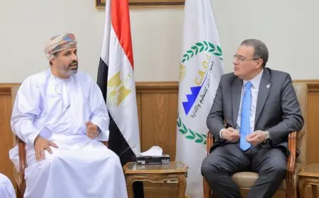 رئيس التنظيم والإدارة يستقبل وزير العمل العماني ويبحثان سبل تعزيز التعاون المشترك.