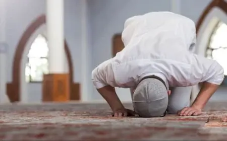 دار الإفتاء: في العشر الأوائل، قلل من استخدام وسائل التواصل الاجتماعي وزد في العبادة.