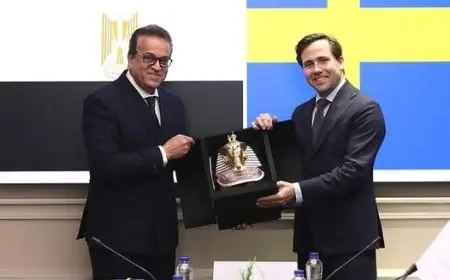 وزير الصحة يناقش مع وزير التجارة السويدي فرص الاستثمار في القطاع الصحي وتعزيز التعاون لدعم الجرحى الفلسطينيين