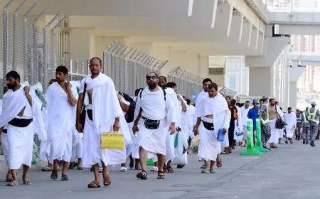 توجيهات متواصلة من وزير السياحة لتحسين جودة الخدمات المقدمة لحجاج السياحة