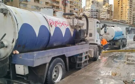 شركة الصرف الصحي تعلن عن انتشار 160 سيارة شفط في الإسكندرية بسبب العاصفة