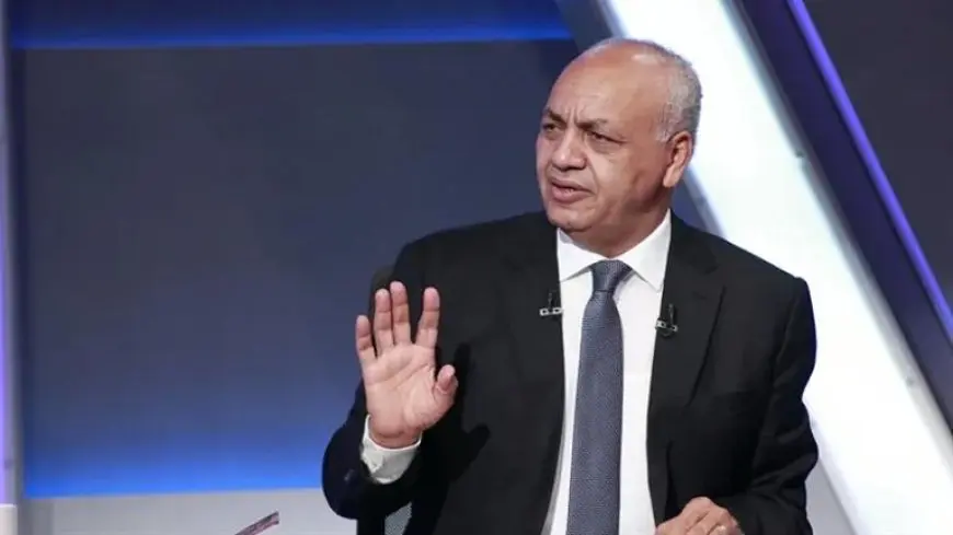 مصطفى بكري يعلن عن تفاصيل القبض على 4 مسؤولين بتهم فساد