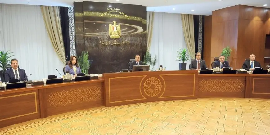 مدبولي يُكلف بتحقيق التنسيق التام بين المحافظين ومديري الأمن في قضايا مخالفات البناء وإزالة التعديات