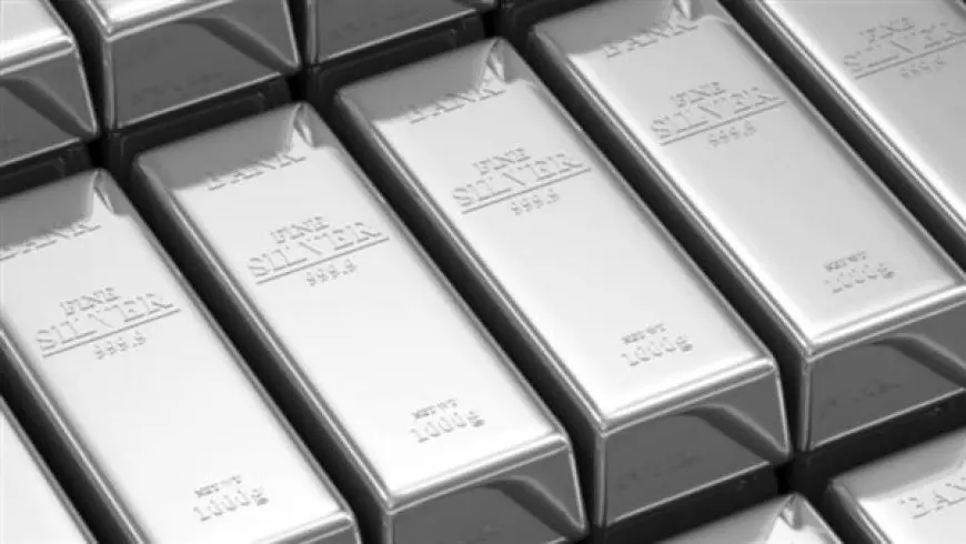 أسعار الفضة تتراجع بنسبة 3.2% خلال أسبوع
