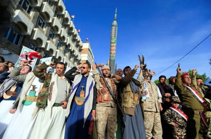 الحوثيون يعلنون عن بدء حصار جوي شامل على إسرائيل ويدعون شركات الطيران لإيقاف رحلاتها