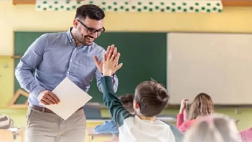 أسلوب مبتكر لتحديد الفائزين في مسابقة تعيين معلمي المواد التعليمية