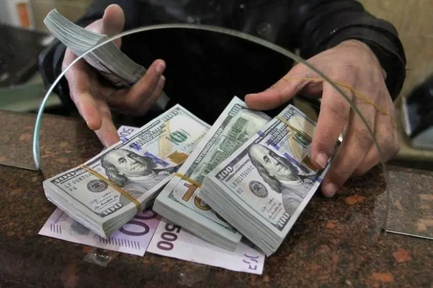 سعر الدولار مقابل الجنيه اليوم الخميس 8 مايو 2025
