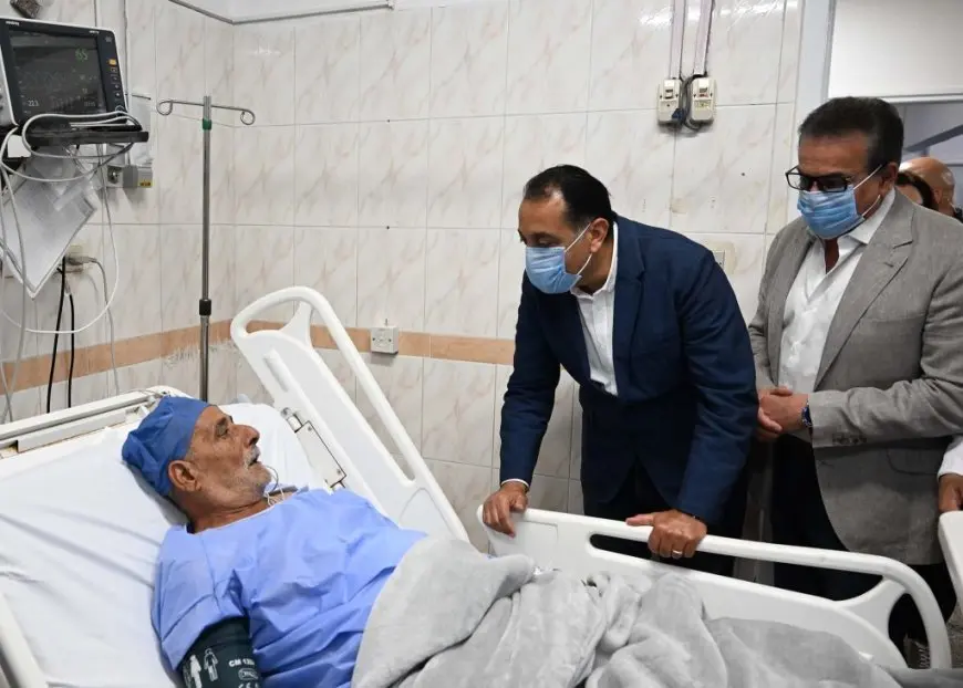 رئيس الوزراء يقوم بزيارة مركز أورام طنطا القديم
