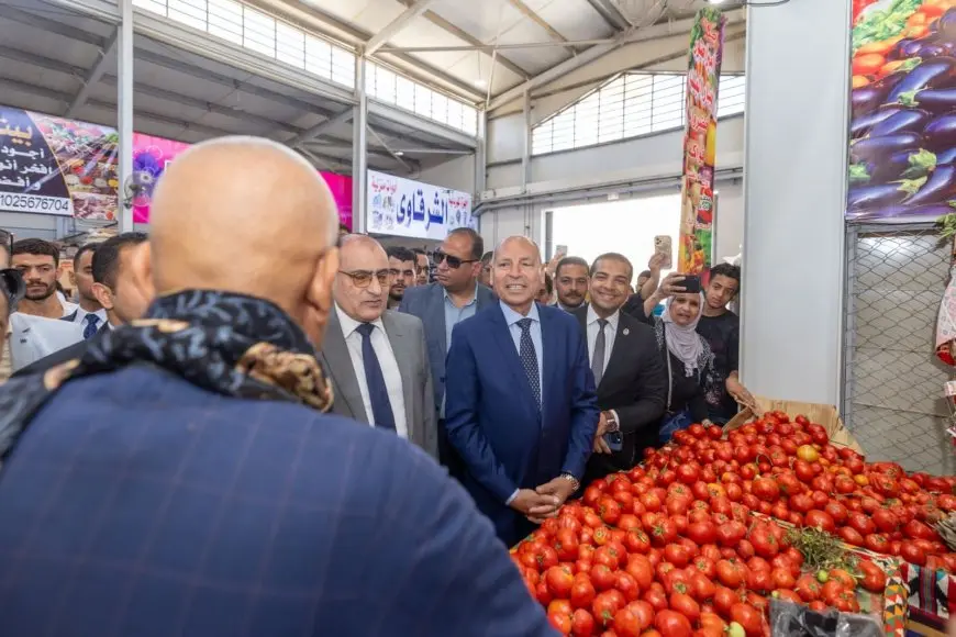 صندوق تحيا مصر يطور 317 متجراً وكافتيريا وأفران ومناطق انتظار في المقطم