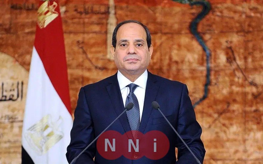 الرئيس السيسي يتفقد الحالة الصحية للروائي صنع الله إبراهيم ويوجه بتوفير جميع سبل الرعاية له