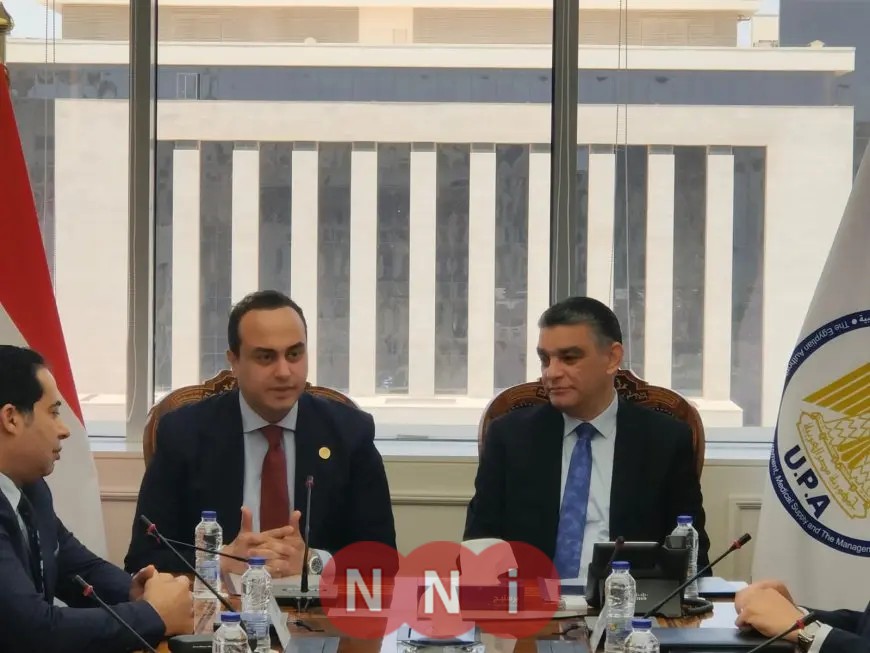 الرئيسان «الرعاية الصحية» و»الشراء الموحد» يستعرضان سبل تعزيز التعاون في تطوير الصناعة الطبية