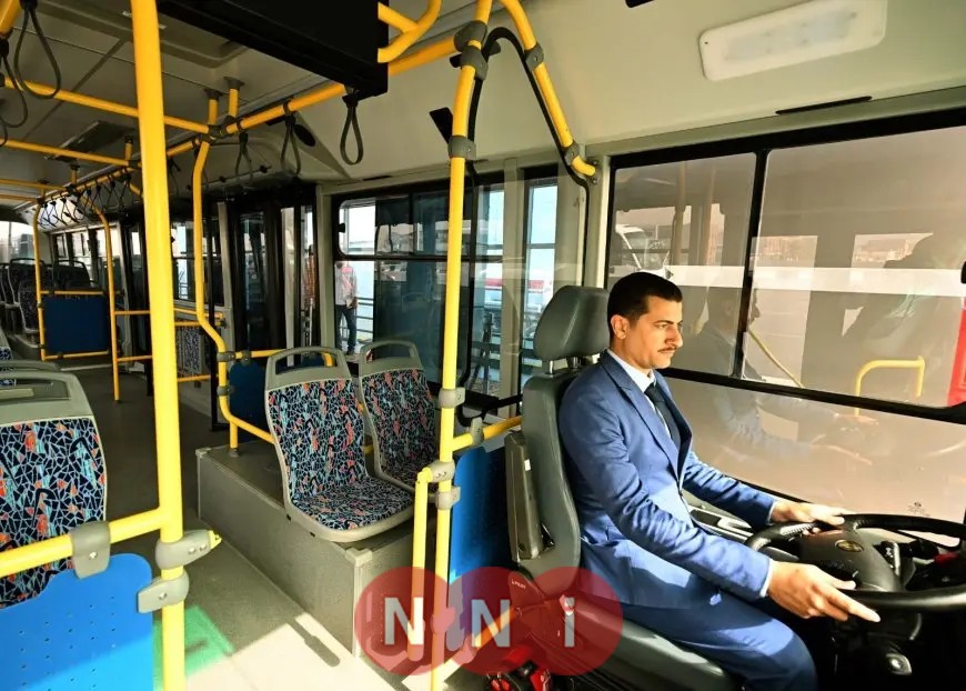 رئيس الوزراء يتفقد التشغيل التجريبي للمرحلة الأولى من مشروع الأتوبيس السريع