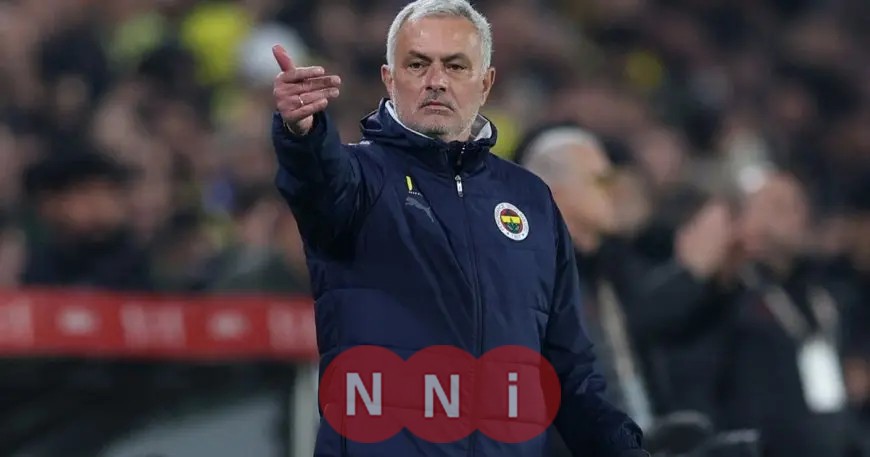 كيف تهكم غلطة سراي على مورينيو بعد فوزه بلقب الدوري التركي؟