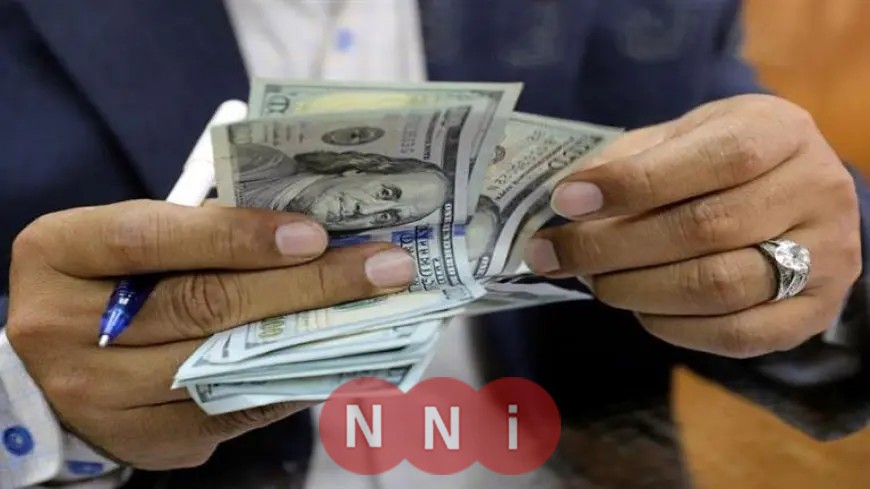 الدولار ينخفض لأقل من 50 جنيهاً في عدد من البنوك