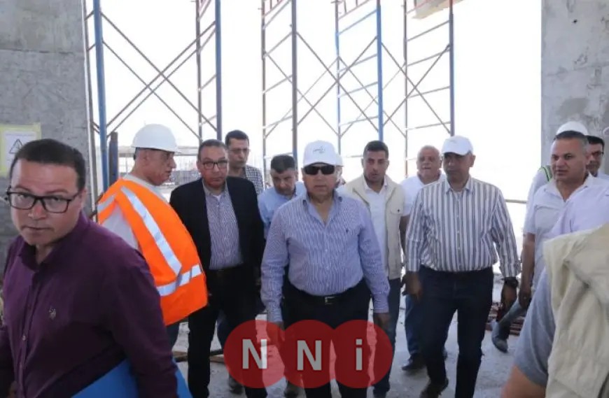 وزير الصناعة يزور مشروع القطار الكهربائي السريع من القاهرة إلى المنيا