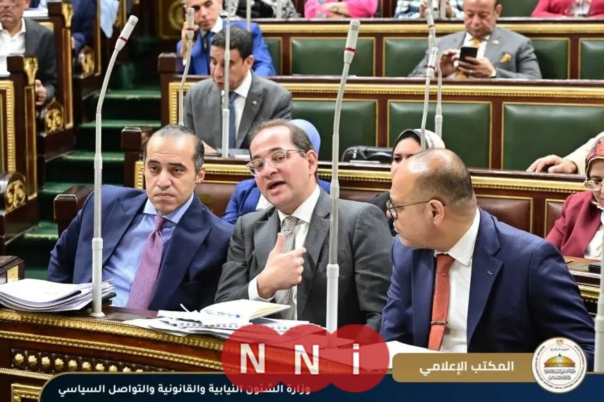 علاوة و700 جنيه مكافأة.. الحكومة تكشف تفاصيل زيادة الرواتب بعد موافقة البرلمان