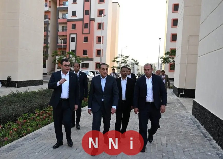 رئيس الوزراء يزور مشروعات قيد التنفيذ في حدائق العاصمة