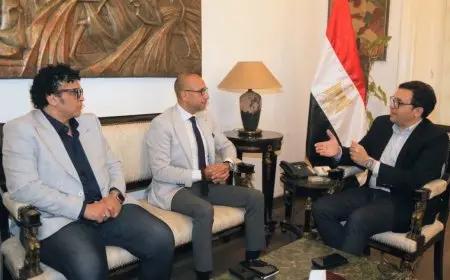 وزير الثقافة يناقش مع المايسترو تامر غنيم سُبل تطوير مهرجان ومؤتمر الموسيقى