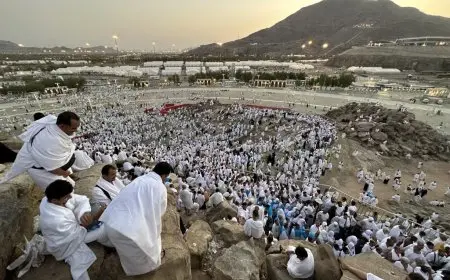 تصعيد حجاج القرعة إلى عرفات لأداء الركن الأعظم في الحج