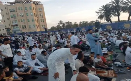 صلاة عيد الأضحى تجمع الآلاف في الساحات والمساجد بالمحافظات وسط أجواء من الفرح