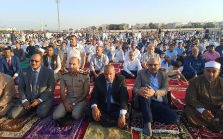 أهالي مدينة الطور يحتفلون بصلاة عيد الأضحى المبارك