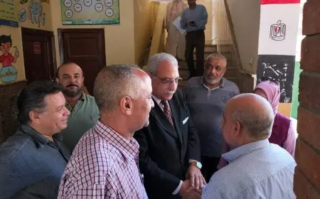 نتيجة إعدادية القليوبية.. مدير المديرية يقوم بزيارة لمتابعة أعمال التصحيح