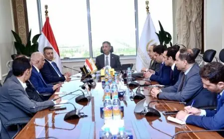 وزير التموين يجتمع بممثلي شعبة المواد الغذائية لبحث سبل التطوير