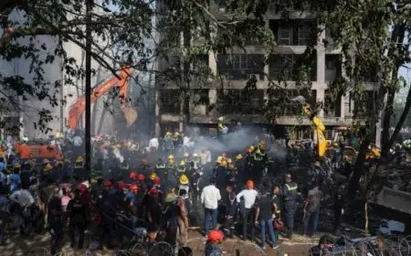 رئيس الوزراء الهندي يصف حادث تحطم الطائرة الهندية بأنه مأساة مؤلمة