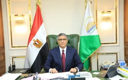 تهنئة محافظ الجيزة لأوائل الشهادتين الابتدائية والإعدادية الأزهرية في منطقة الجيزة