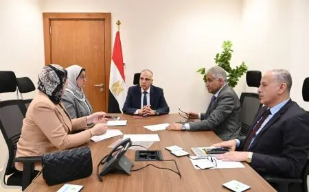 وزير الري يجتمع بعدد من أعضاء مجلس النواب لمناقشة طلبات المواطنين