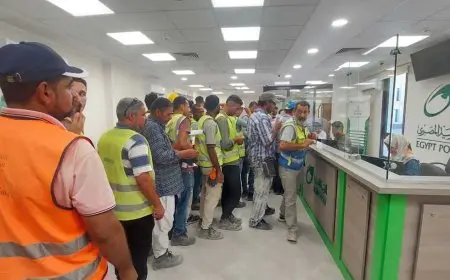 وزير العمل يوافق على صرف مليون و957 ألف جنيه كدعم اجتماعي للعمالة غير المنتظمة