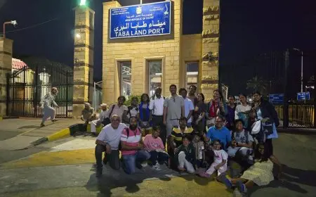 سفارة الهند في القاهرة تستقبل مجموعة من مواطنيها بعد إجلائهم من إسرائيل