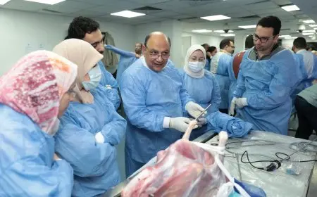 “الصحة” تعقد ورشة عمل متخصصة لأطباء الصدر حول مناظير الرئة