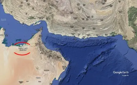 موقف طهران من إغلاق مضيق هرمز بعد الضربة الأمريكية للقواعد الإيرانية