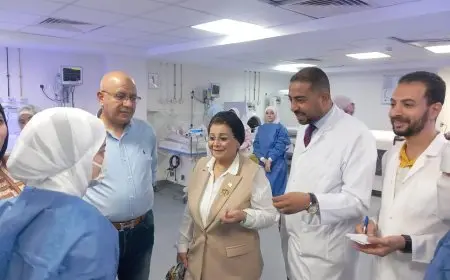 نائب وزير الصحة يقوم بجولة تفقدية في عدد من المنشآت الصحية بمحافظة قنا