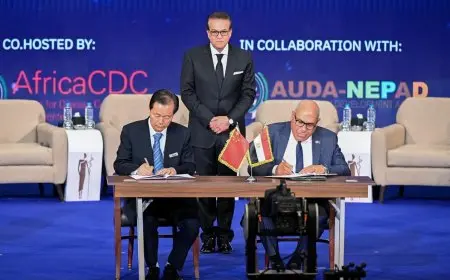 نائب رئيس الوزراء يشهد توقيع عقد تأسيس الشركة العربية الصينية للصناعات الطبية