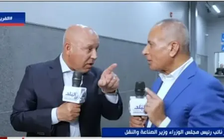 ماذا قال وزير النقل لأحمد موسى بعد حادث الطريق الإقليمي في المنوفية؟