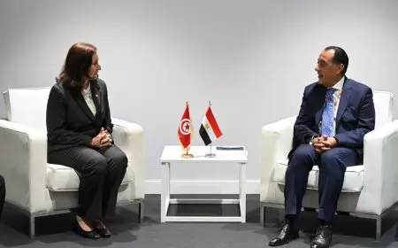 رئيس الوزراء يجتمع بنظيرته التونسية ويؤكد قوة العلاقات الثنائية