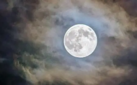 ظواهر فلكية تزين سماء يوليو.. أبرزها قمر “غزال الباك” وشهب دلتا الدلويات