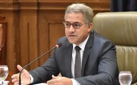 ما الذي دار في جلسة مناقشة قانون الإيجار القديم؟ السجيني يكشف عن مفاجآت