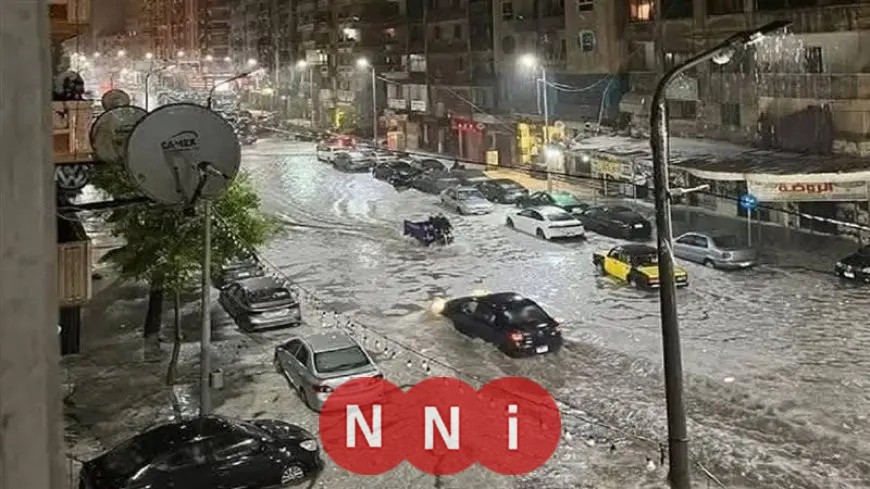 تداعيات العاصفة في الإسكندرية: الحكومة تكشف عن خسائر انهيار الأعمدة والمباني