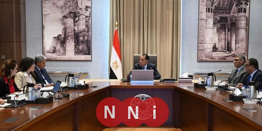 رئيس الوزراء يتابع مستجدات التشغيل التجريبي لمشروع تطوير منظومة زيارة أهرامات الجيزة