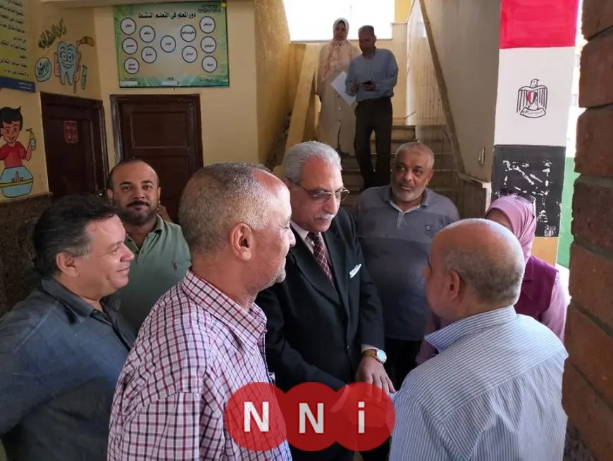 نتيجة إعدادية القليوبية.. مدير المديرية يقوم بزيارة لمتابعة أعمال التصحيح